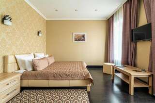 Гостиница Кравт Отель Санкт-Петербург Улучшенный стандартный номер с 1 кроватью или 2 отдельным кроватями-9